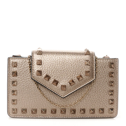 Valentino Garavani Metallic Pebbled Calfskin Rockstud Phone Case With Chain Sasso 1 of 12