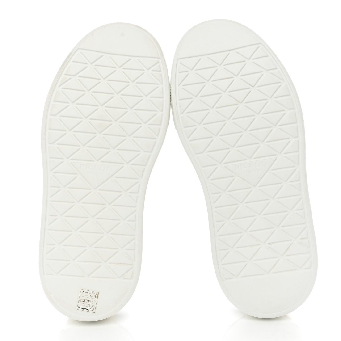 Re-Nylon Spazzolato Rubber Triangle Logo Macro Quilted Mens 35mm Platform Sneakers 6 White