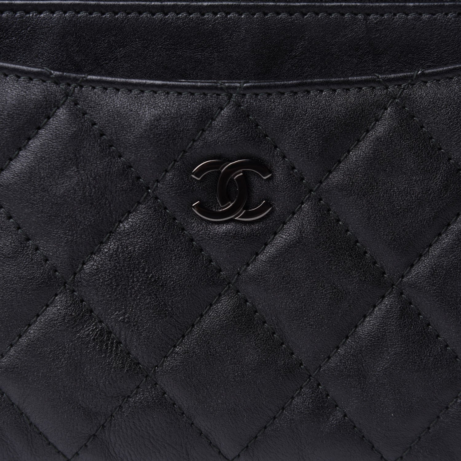Chanel Crinkled Calfskin Quilted Classic Zip Pouch So Black 8 of 8