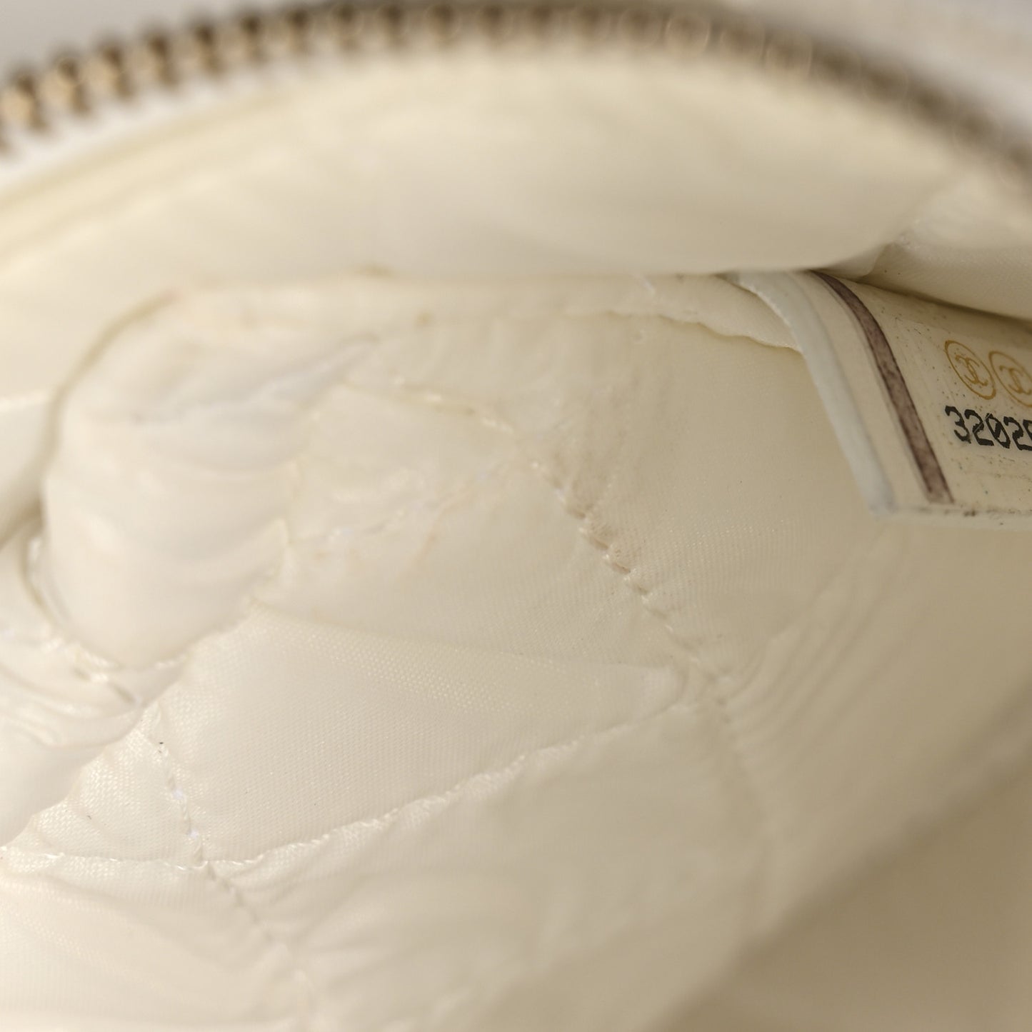 Caviar Quilted Large Vanity Pouch White