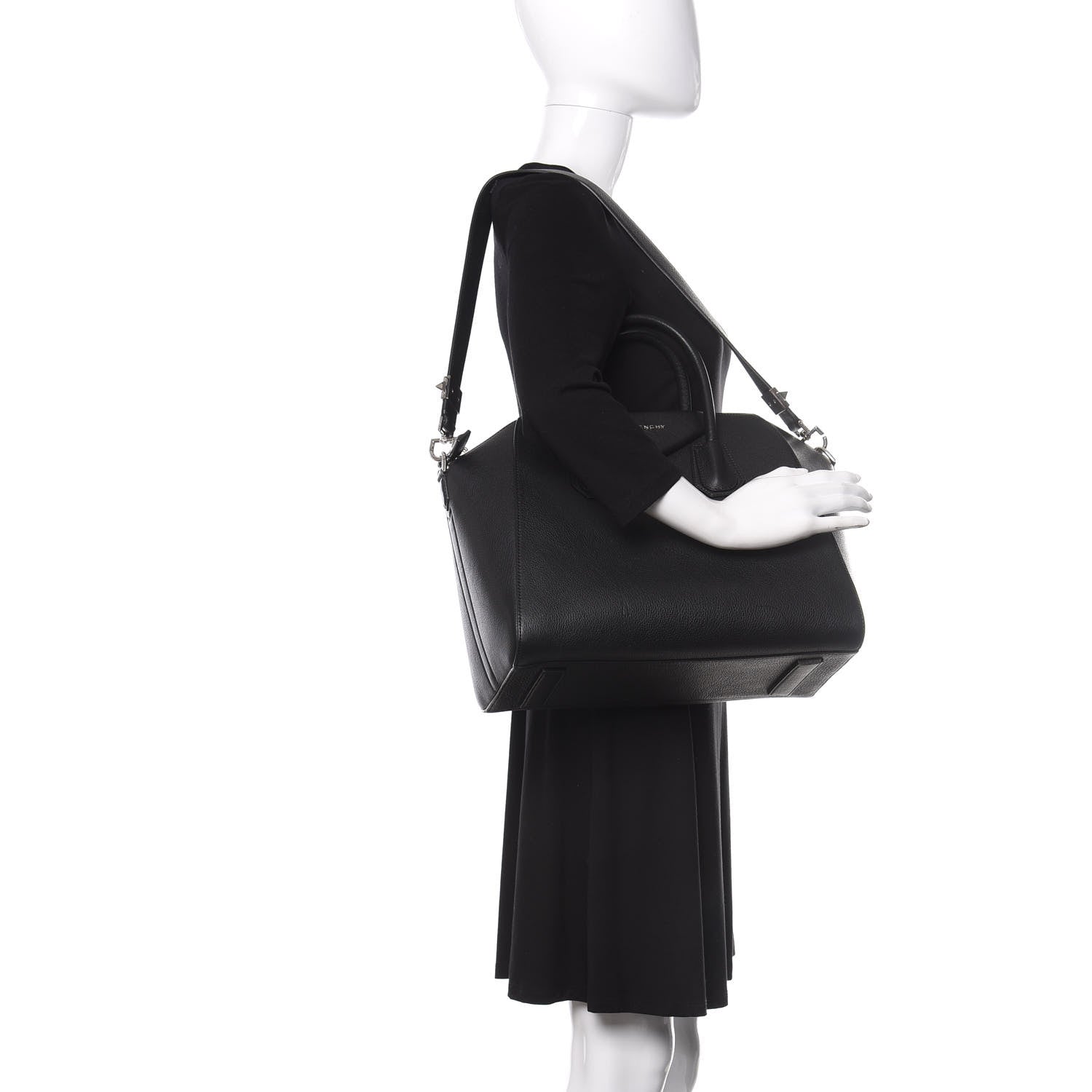 Givenchy Sugar Goatskin Medium Antigona Black 2 of 15