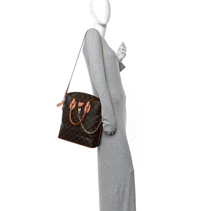 Louis Vuitton Monogram Carry All MM 2 of 10