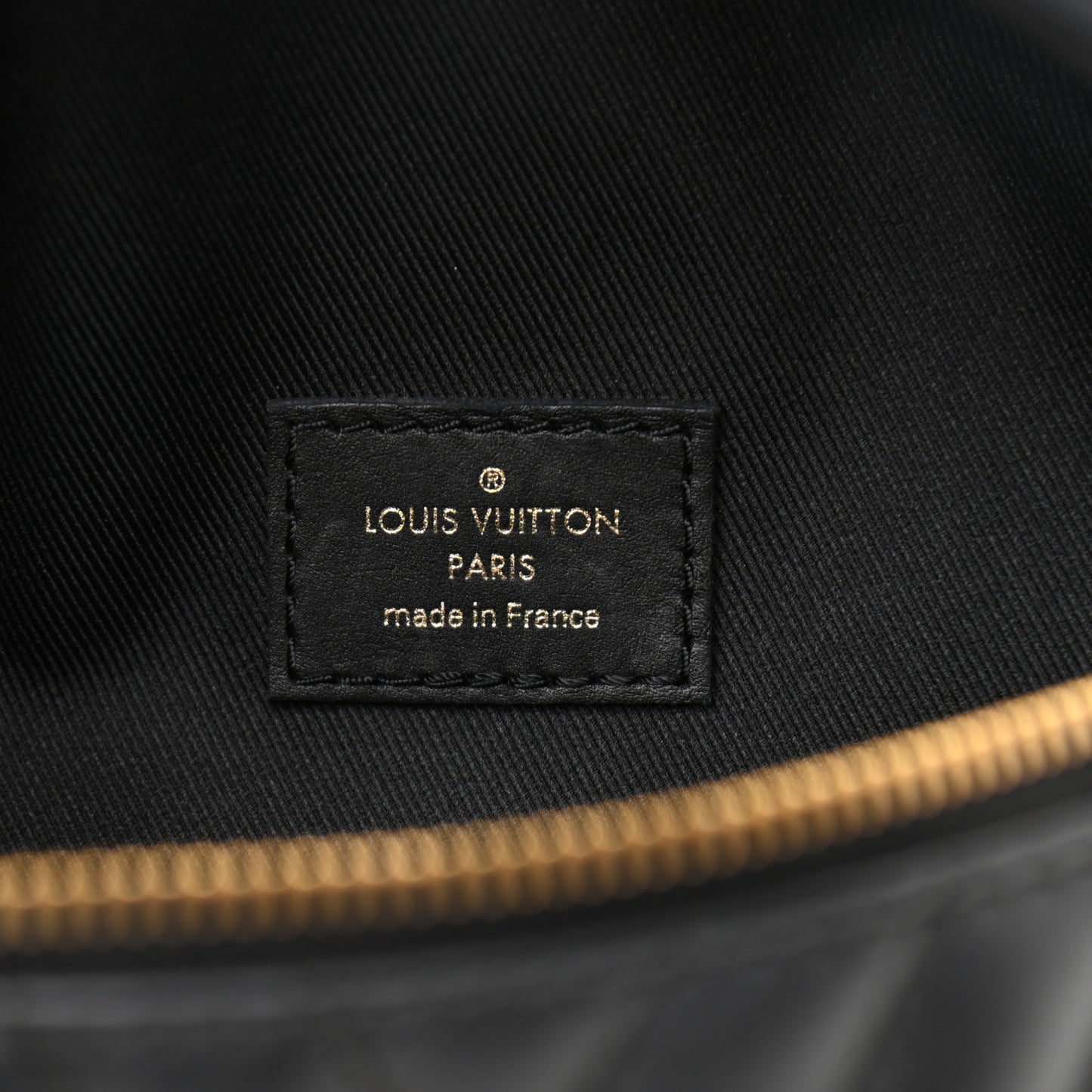 Calfskin Quilted New Wave Bumbag Black