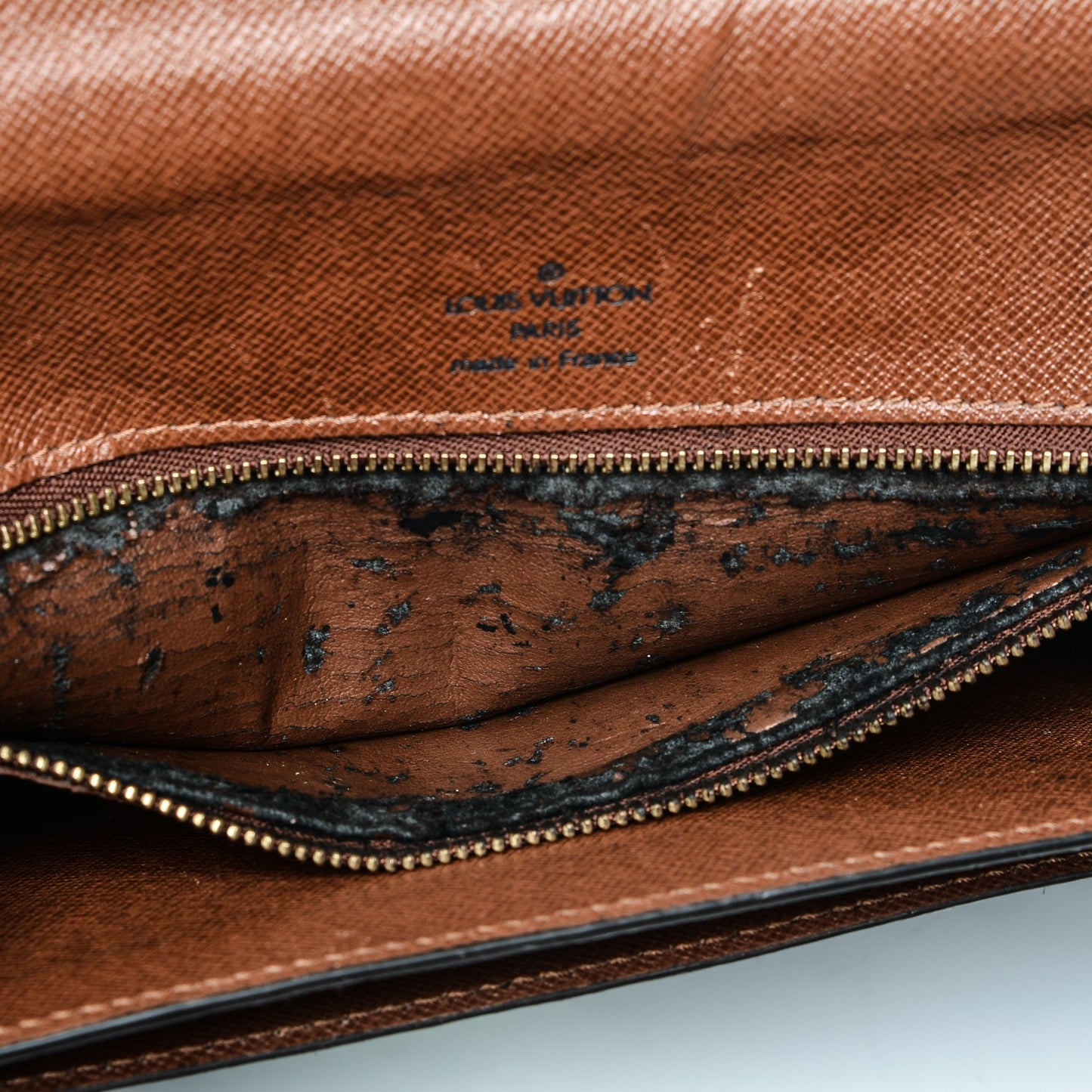 Monogram Monceau 28