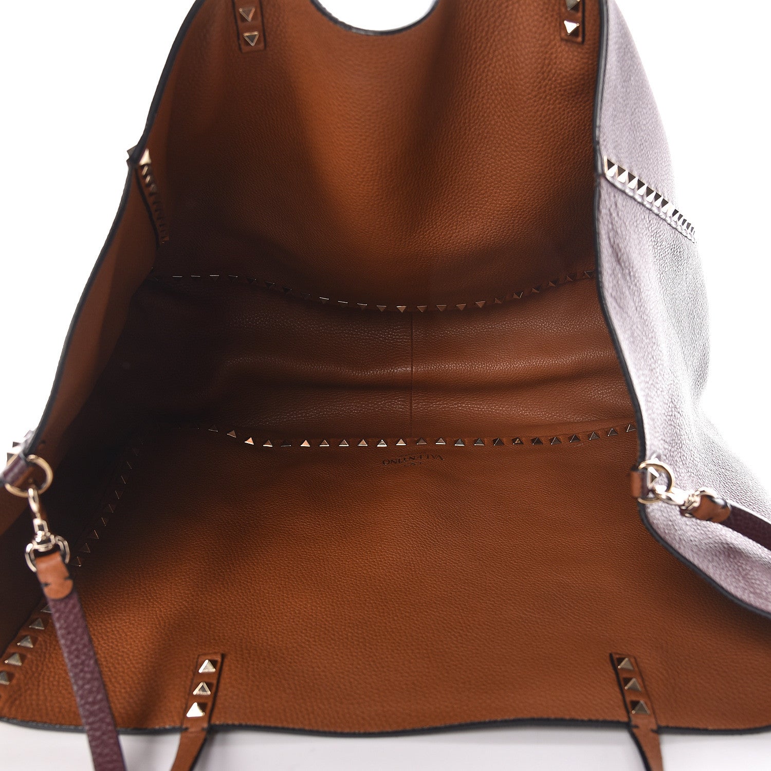Valentino Garavani Grained Calfskin Large Rockstud Reversible Tote Light Cuir Rubin 9 of 16