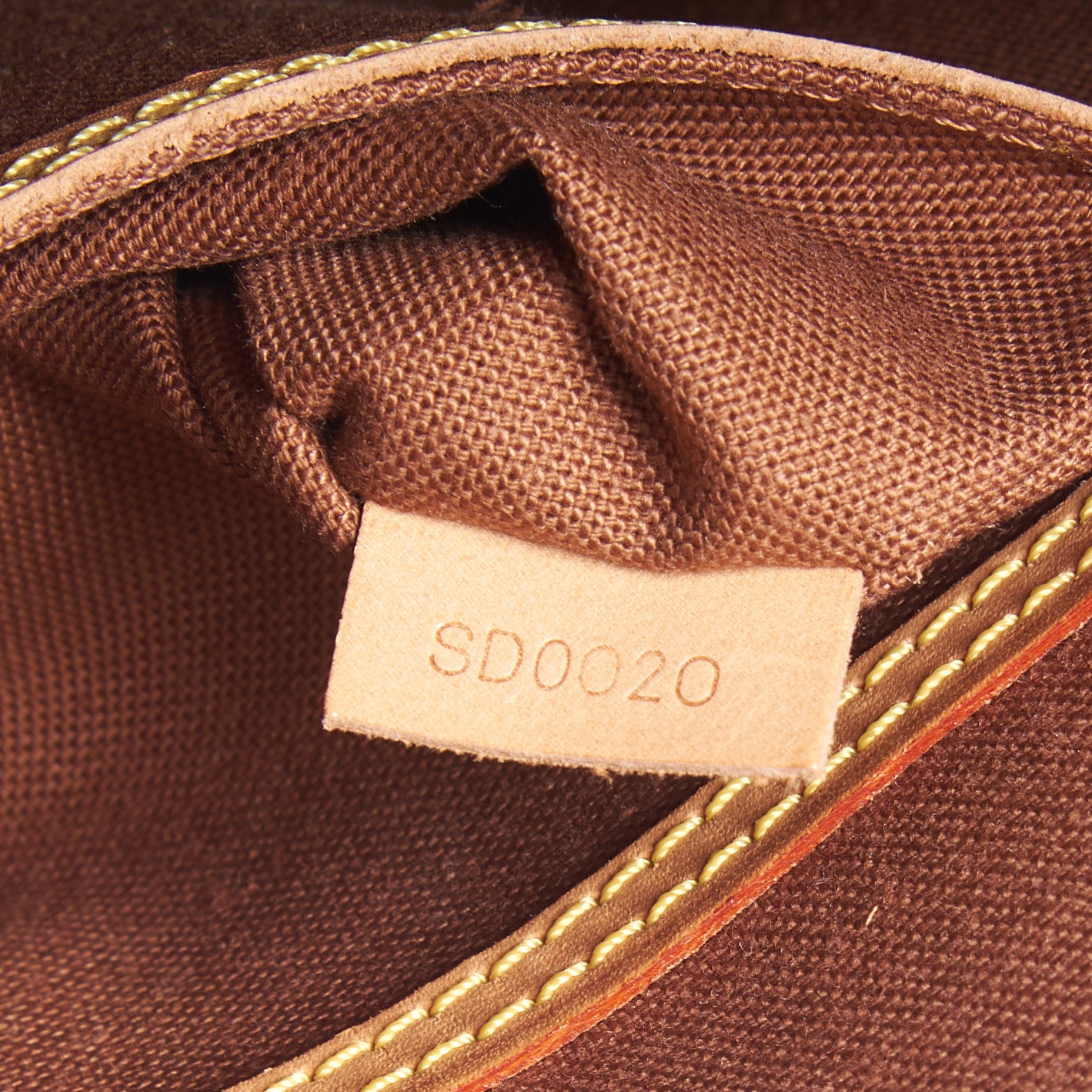 Louis Vuitton Monogram Alma PM 7 of 8