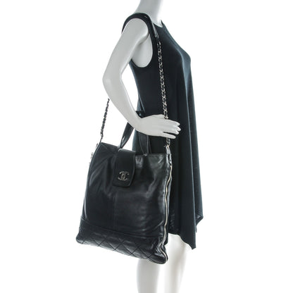 Chanel Calfskin Large Expandable Messenger Black 2 of 7