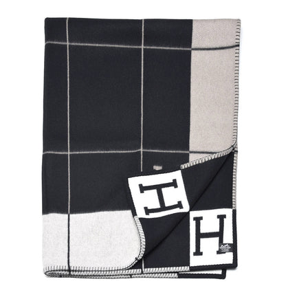 Hermes Wool Cashmere Avalon III Blanket Ecru Black 1 of 4