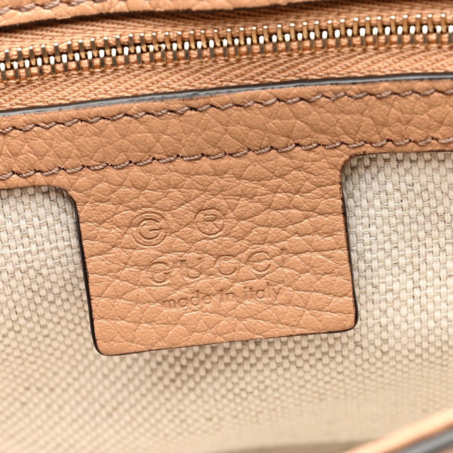 Gucci Pebbled Calfskin Medium Soho Flap Crossbody Camelia 6 of 10