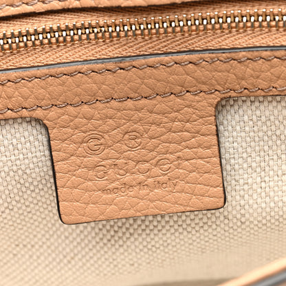 Gucci Pebbled Calfskin Medium Soho Flap Crossbody Camelia 6 of 10