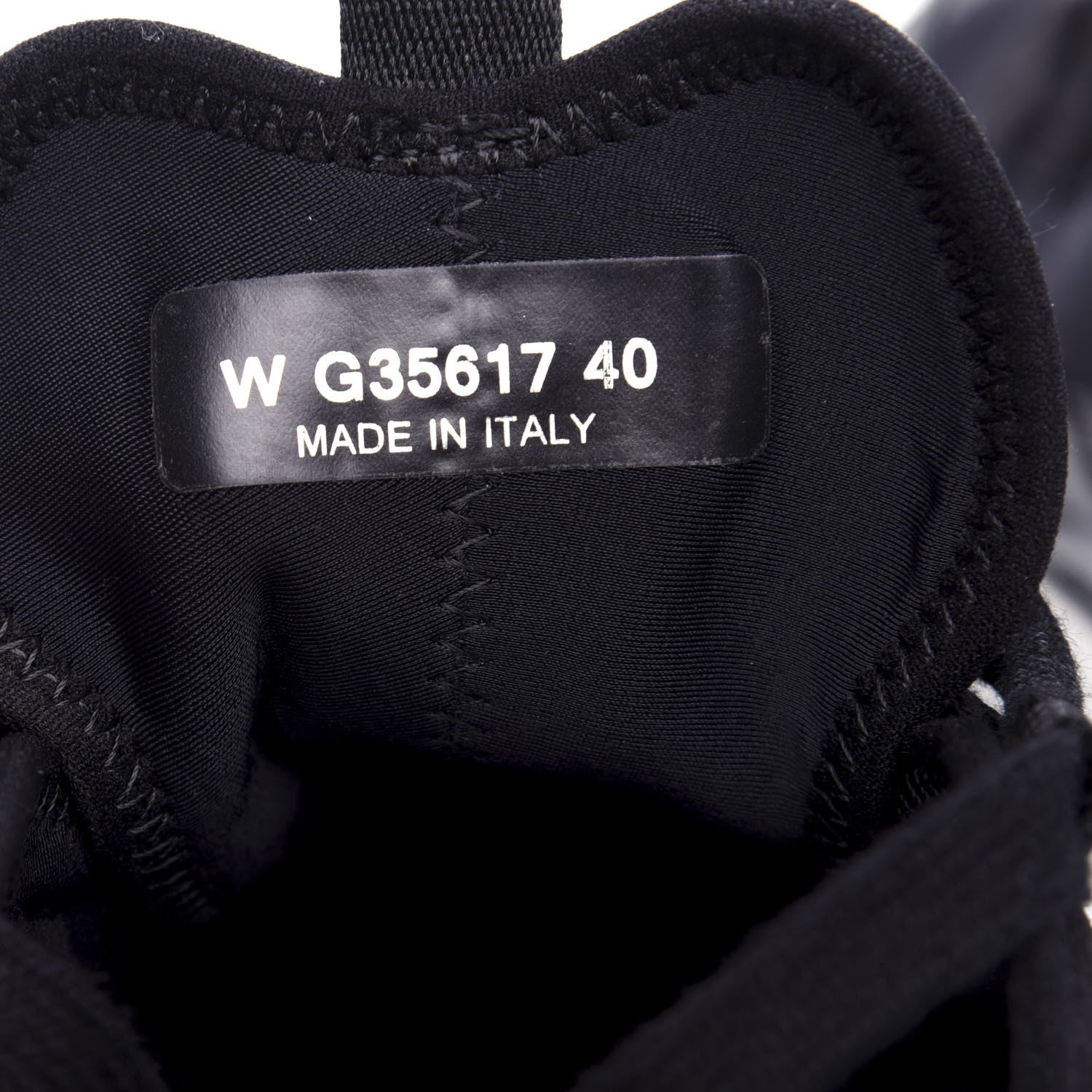 Chanel Velvet Calfskin Mixed Fibers CC Sneakers 40 Black 9 of 10