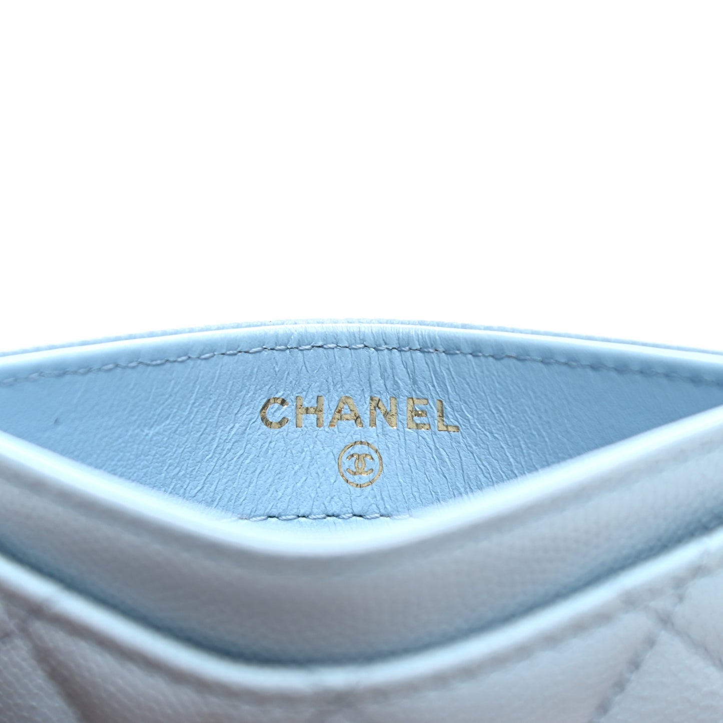 Caviar Quilted Card Holder Light Blue