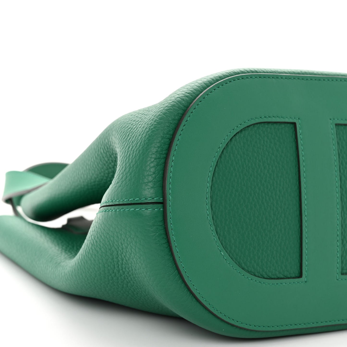 Taurillon Clemence Swift In-The-Loop 23 Bag Vert Vertigo