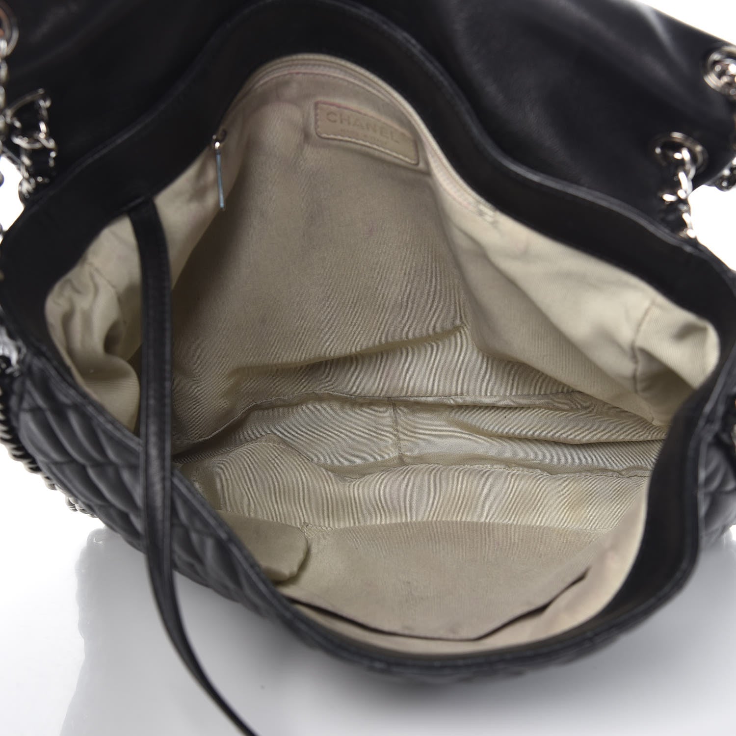 Chanel Washed Lambskin Quilted Maxi Chain Around Flap Black 5 of 16