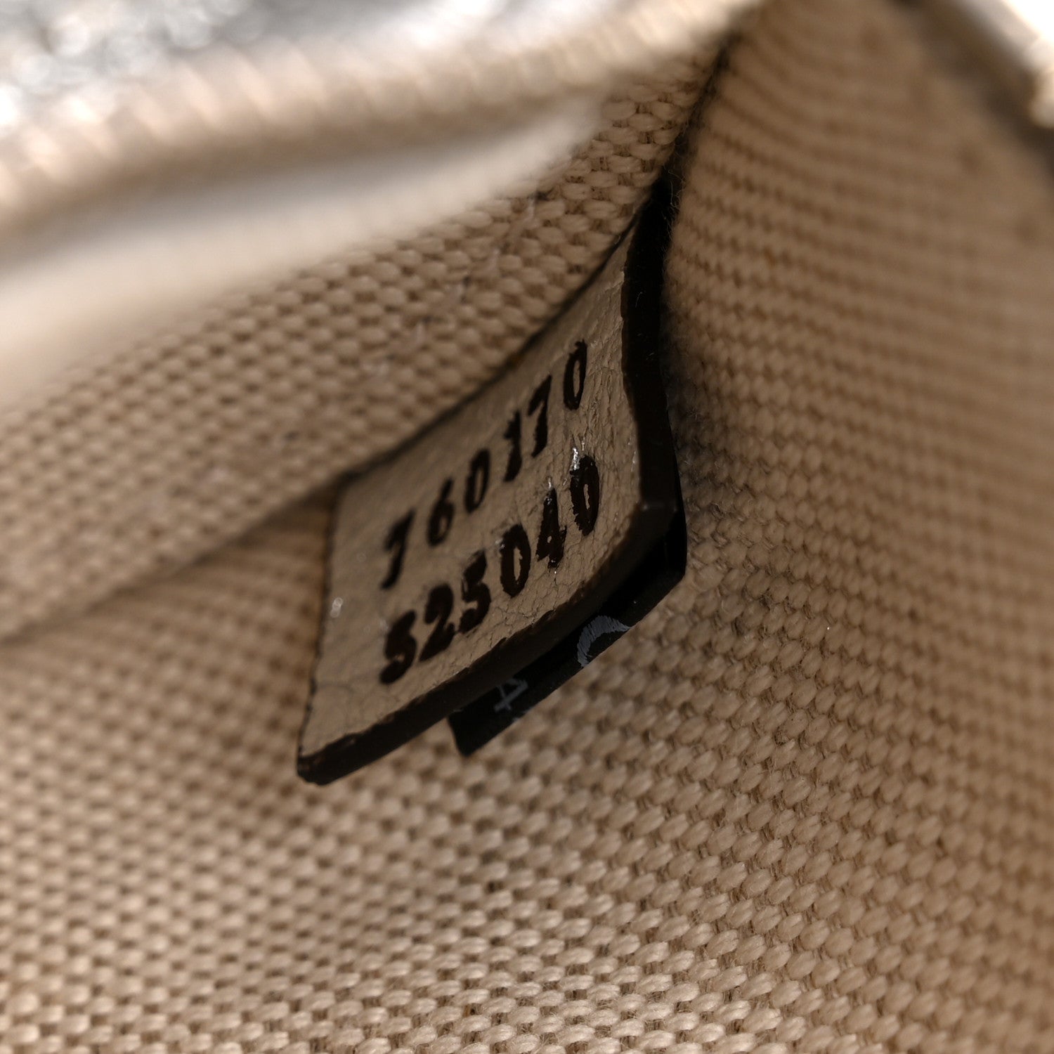 Gucci Sakai Be Green Calfskin Diagonal Stitched Mini Blondie Barrel Shoulder Bag Silver 7 of 10