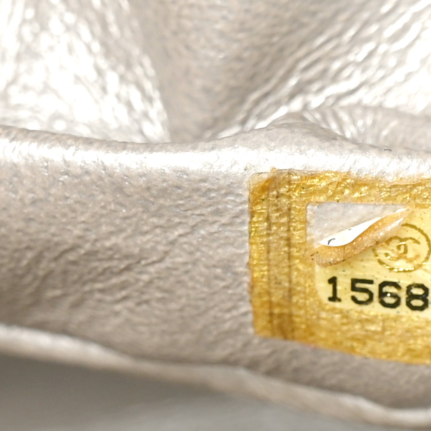 Chanel Metallic Aged Calfskin Quilted 2.55 Reissue 226 Flap Silver 7 of 10