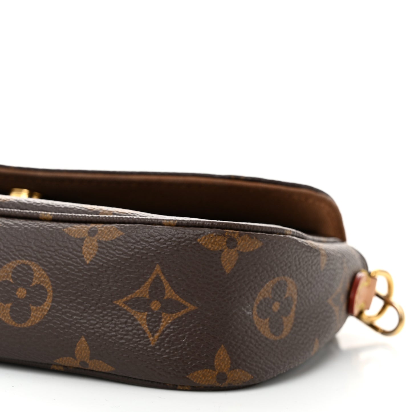 Monogram Ivy Wallet On Chain
