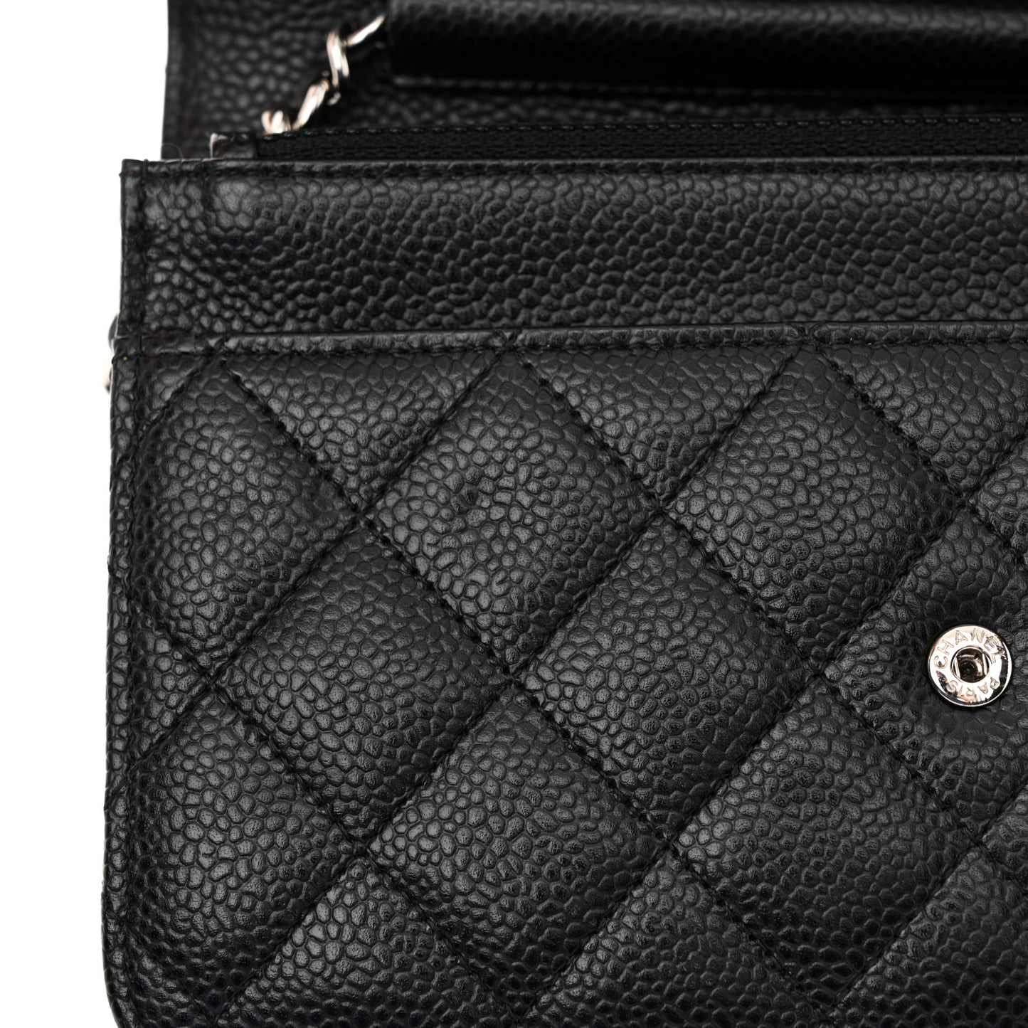 Caviar Quilted Wallet on Chain WOC Black
