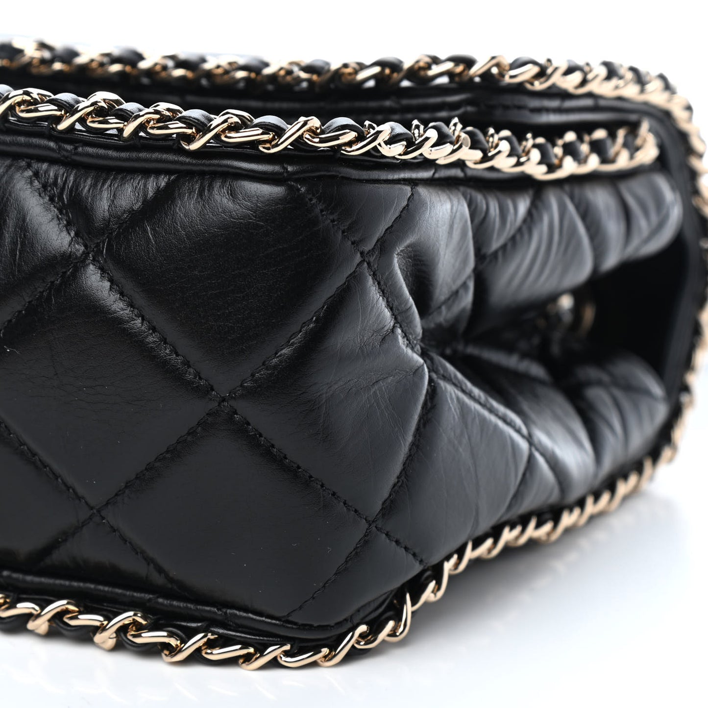 Crumpled Calfskin Medium Chain All Over Flap Black