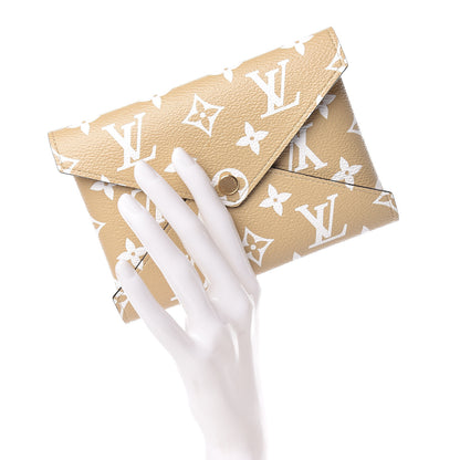 Louis Vuitton Monogram Giant Medium Kirigami Pochette Insert Beige 2 of 6