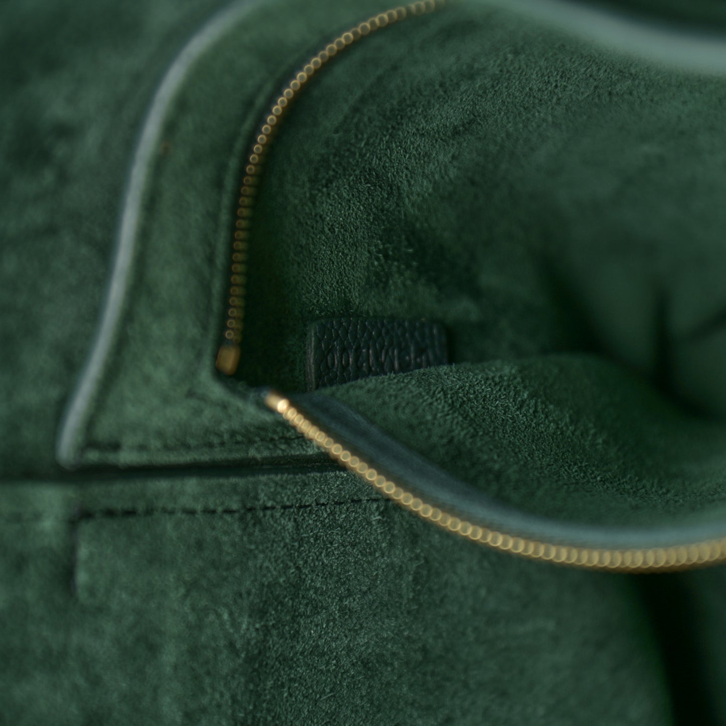 Soft Grained Calfskin Sangle Bucket Bag Amazone