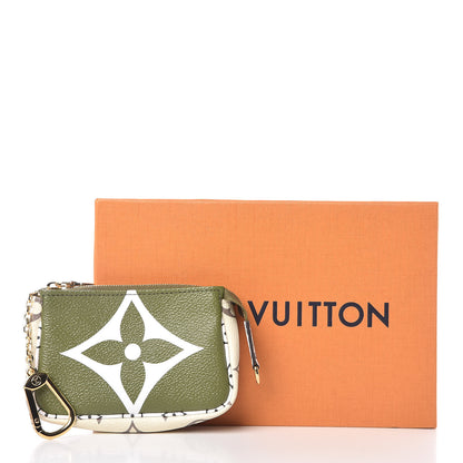 Louis Vuitton Monogram Giant Micro Pochette Accessories Kaki White 7 of 7