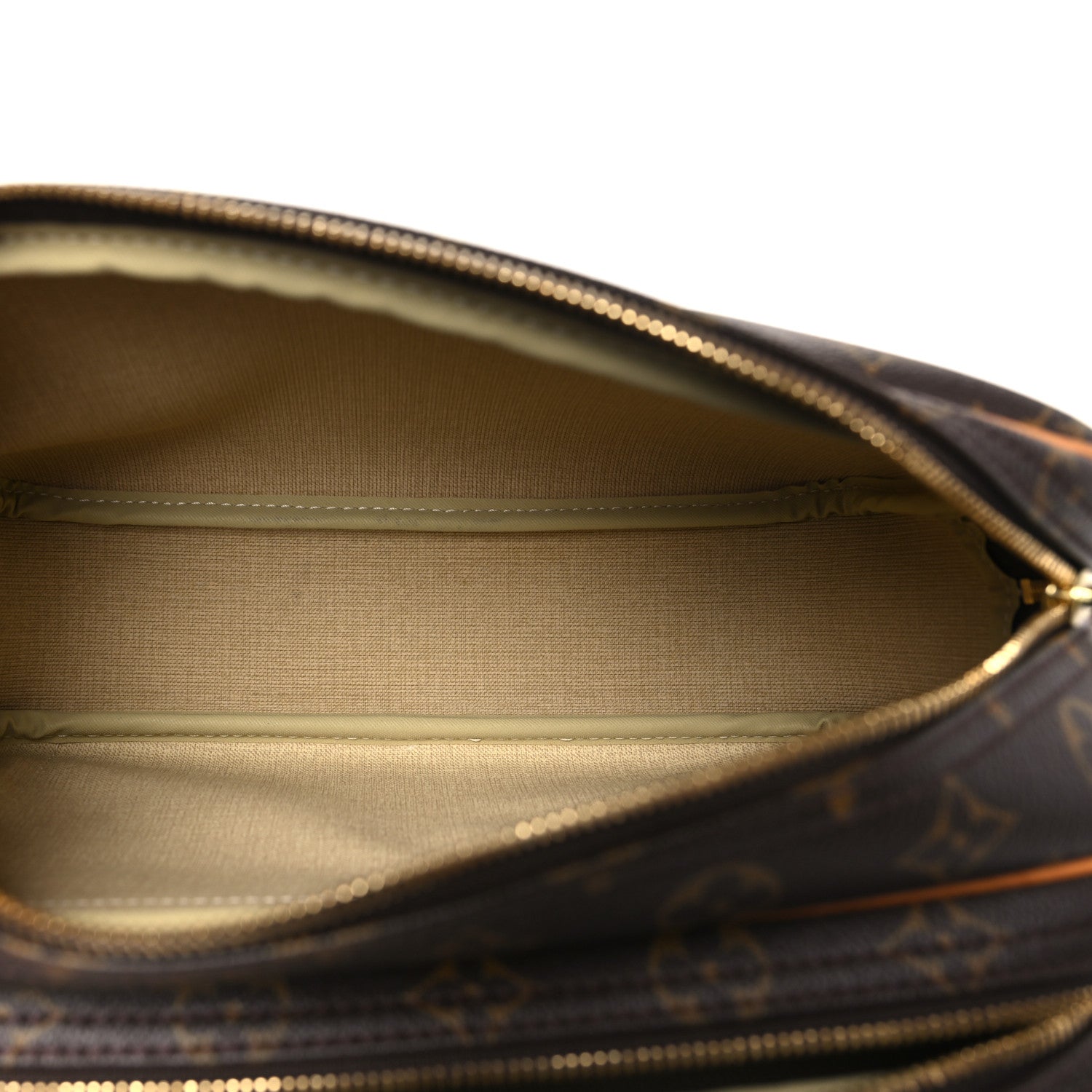 Louis Vuitton Monogram Reporter PM 6 of 10