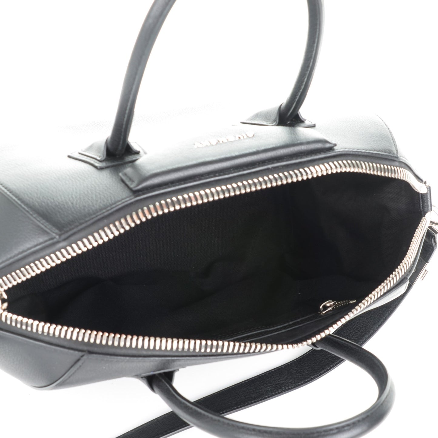 Sugar Goatskin Medium Antigona Black