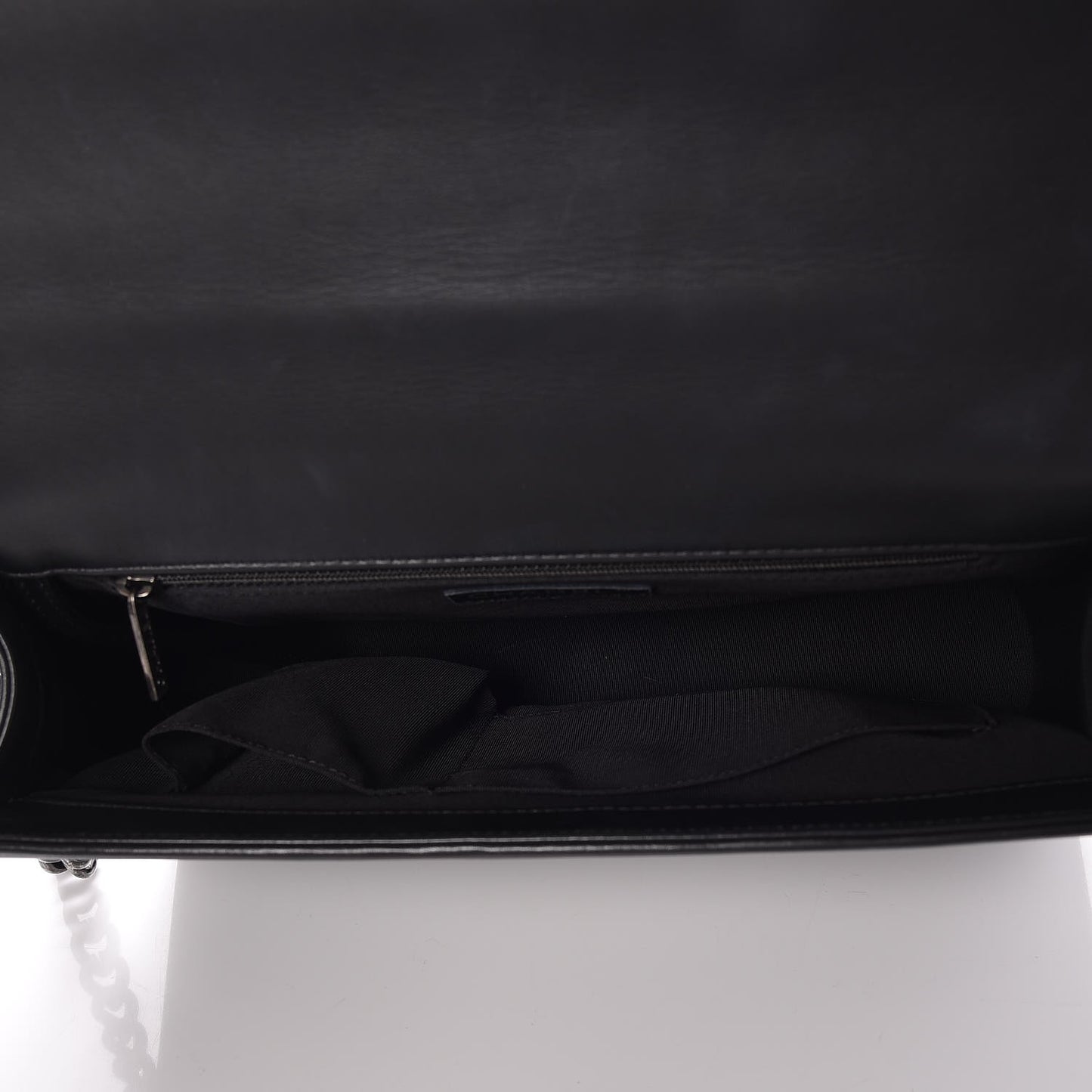Calfskin Quilted Large Boy Flap Black