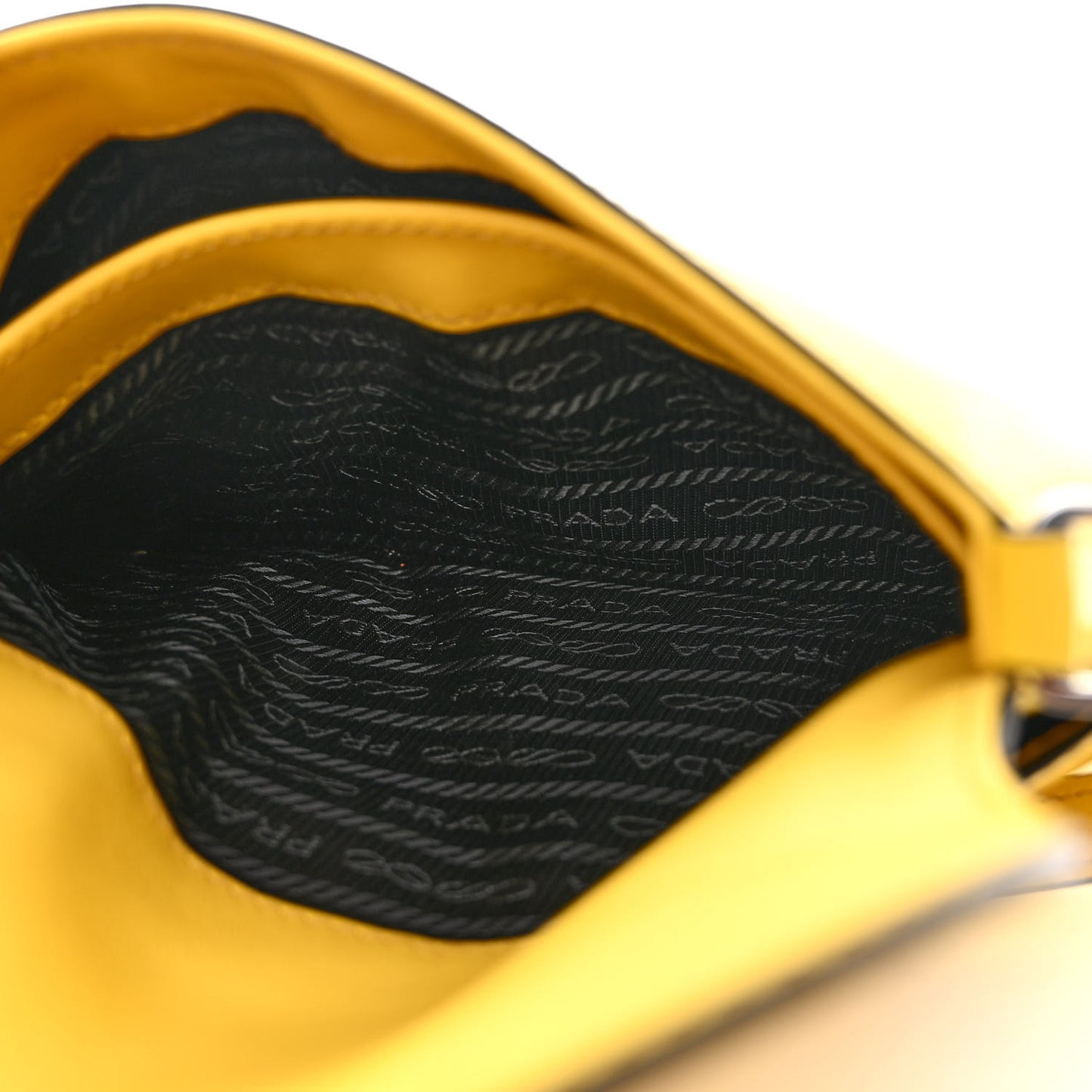 Spazzolato Cleo Flap Shoulder Bag Sole Black