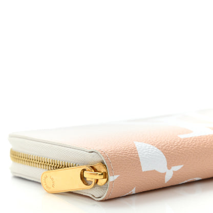 Louis Vuitton Monogram Giant By The Pool Zippy Wallet Brume 8 of 9