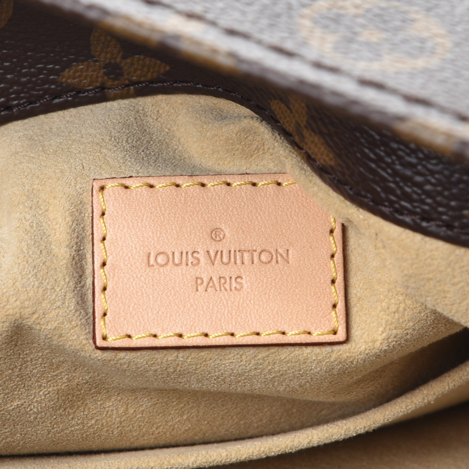 Louis Vuitton Monogram Artsy MM 6 of 8