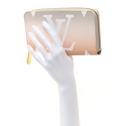 Louis Vuitton Monogram Giant By The Pool Zippy Wallet Brume 2 of 7