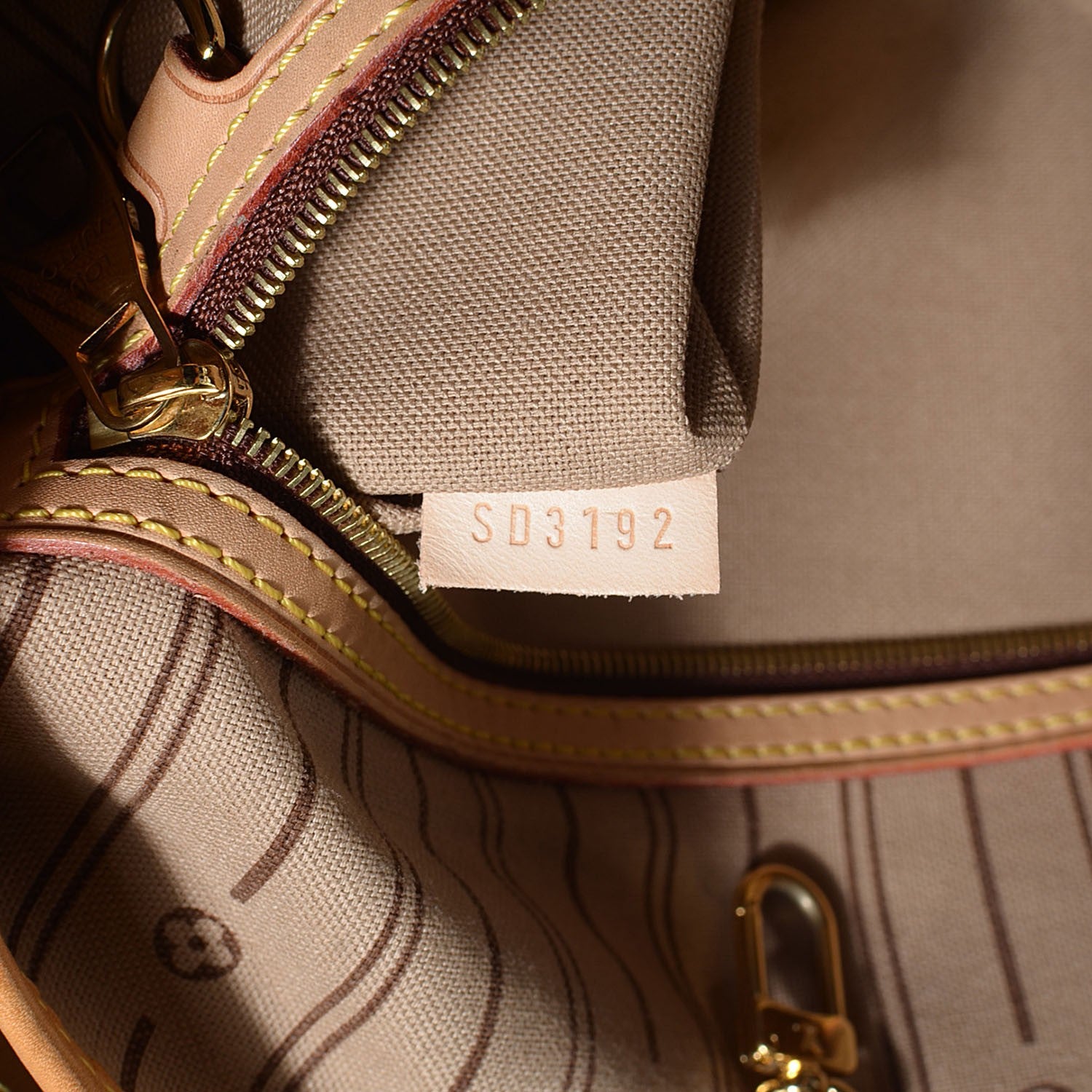 Louis Vuitton Monogram Delightful PM 9 of 9
