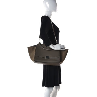 Celine Drummed Calfskin Suede Medium Trapeze Souris 2 of 26