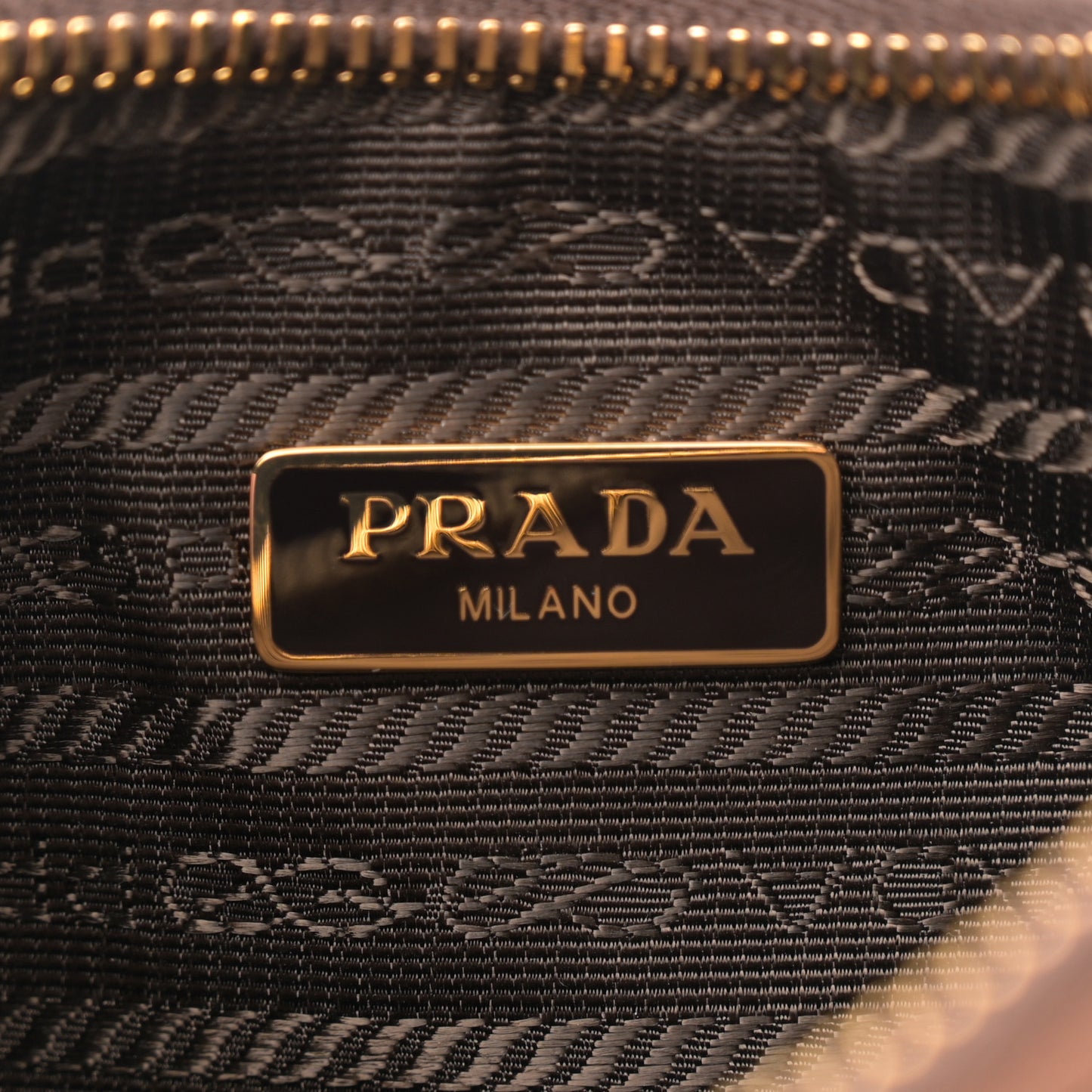 Scamosciato Suede Mini Re-Edition Shoulder Bag Cacao