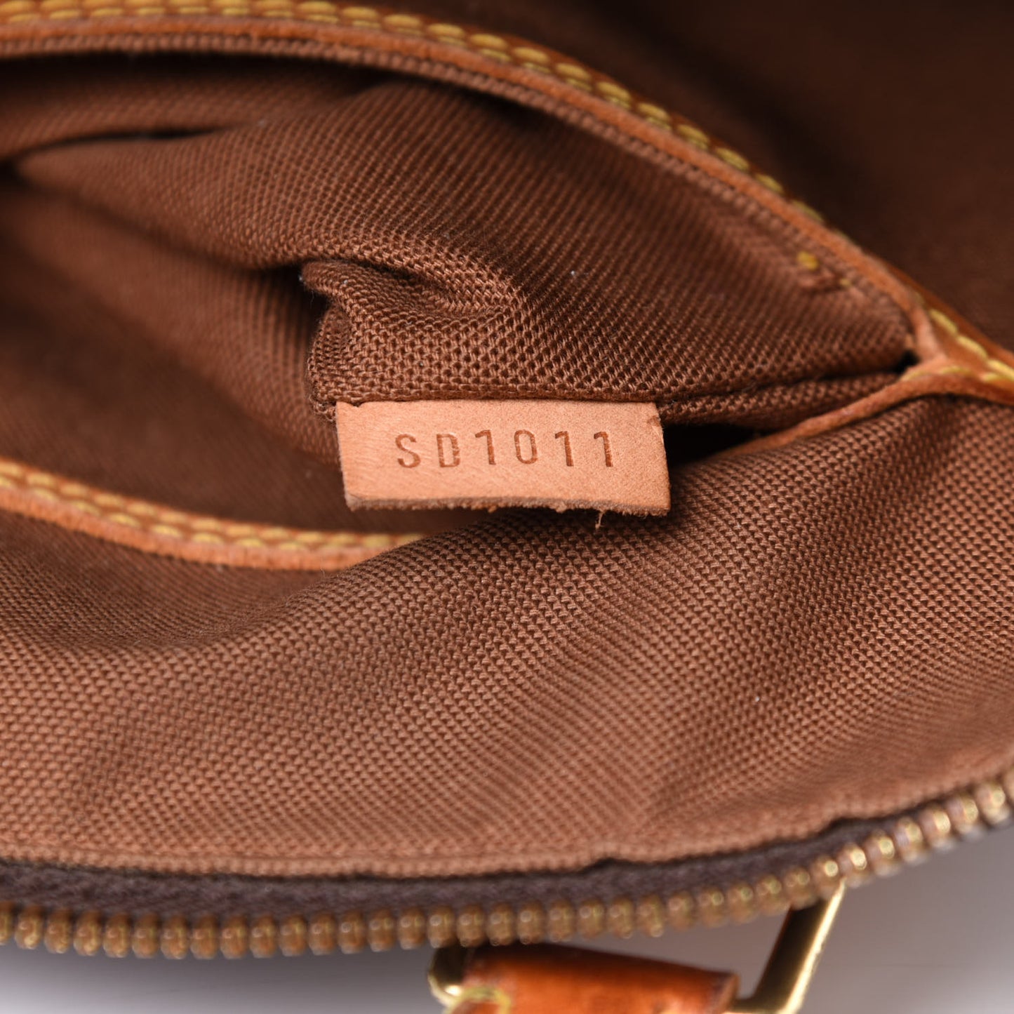Monogram Alma PM