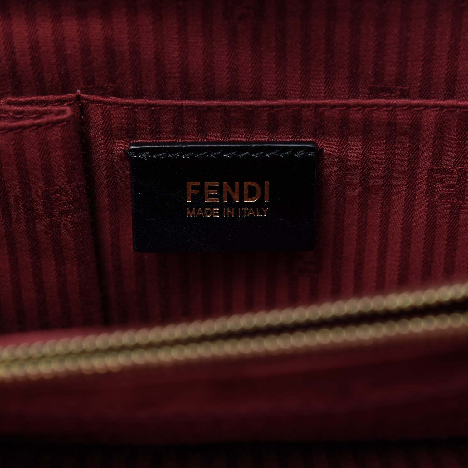 Fendi Vitello Elite Regular 2Jours Tote Rosso Scuro Ciliegia 8 of 10