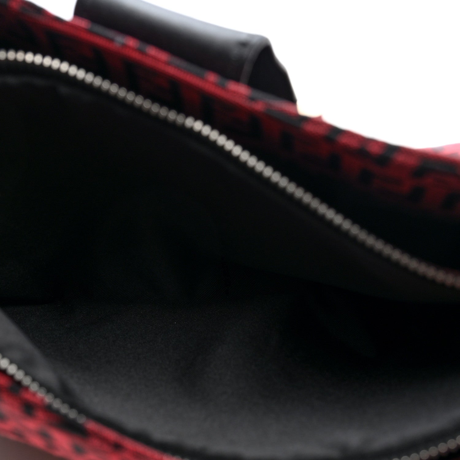Fendi Zucchino Hobo Red 5 of 9