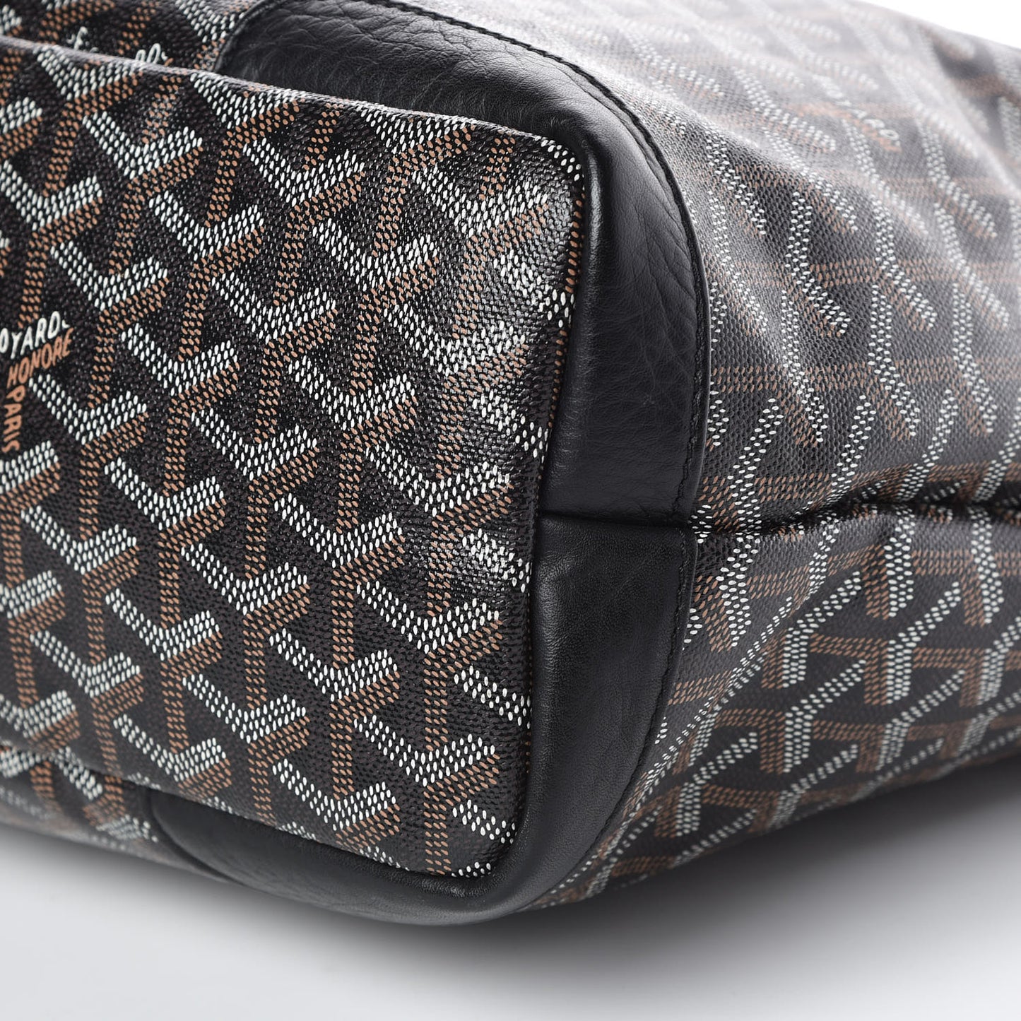 Goyardine Grenadines Hobo Black