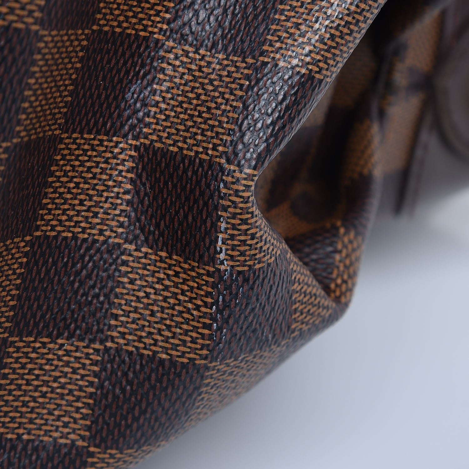 Louis Vuitton Damier Ebene Trevi PM 15 of 15