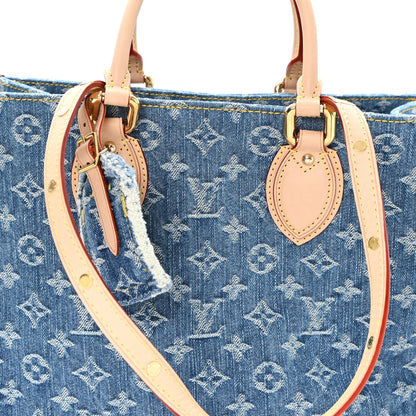 Louis Vuitton Monogram Denim Onthego MM Blue 7 of 10