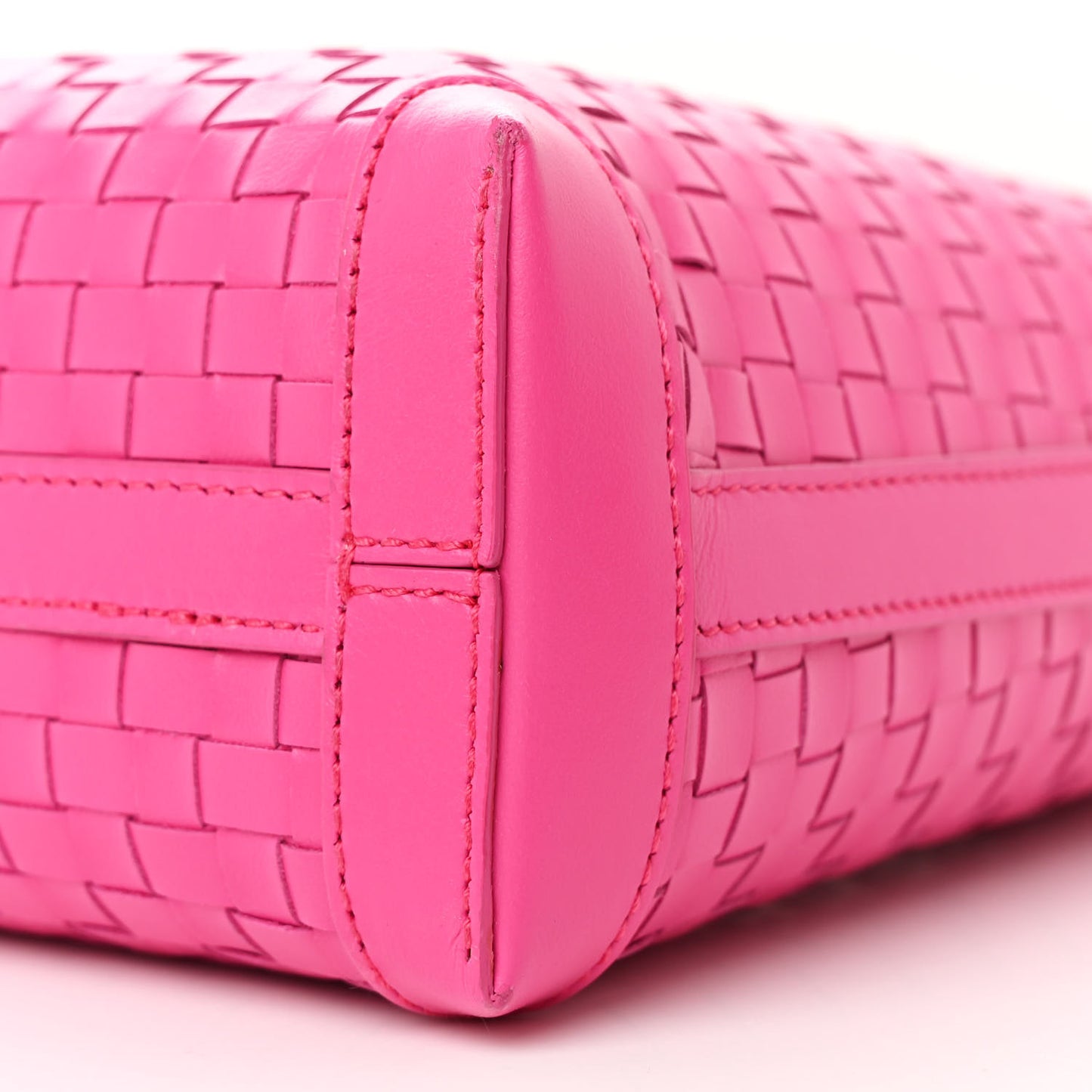 Calfskin Intreccio Trifolio Shoulder Bag Hot Pink