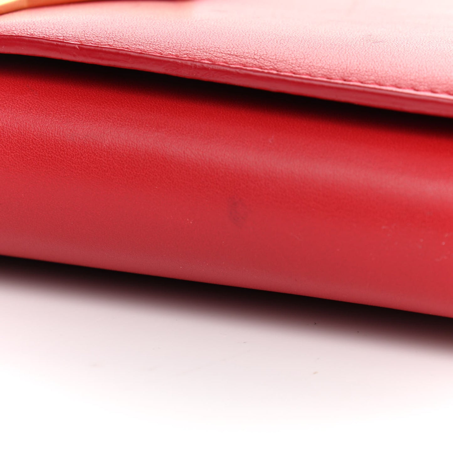 Calfskin Classic Y Ligne Chain Wallet Vermillion