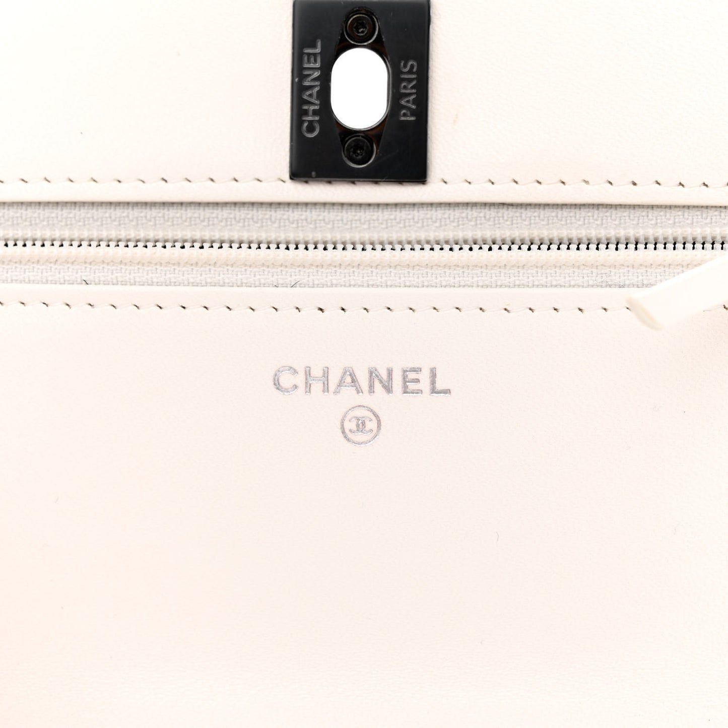 Lambskin Quilted Trendy CC Wallet On Chain WOC White