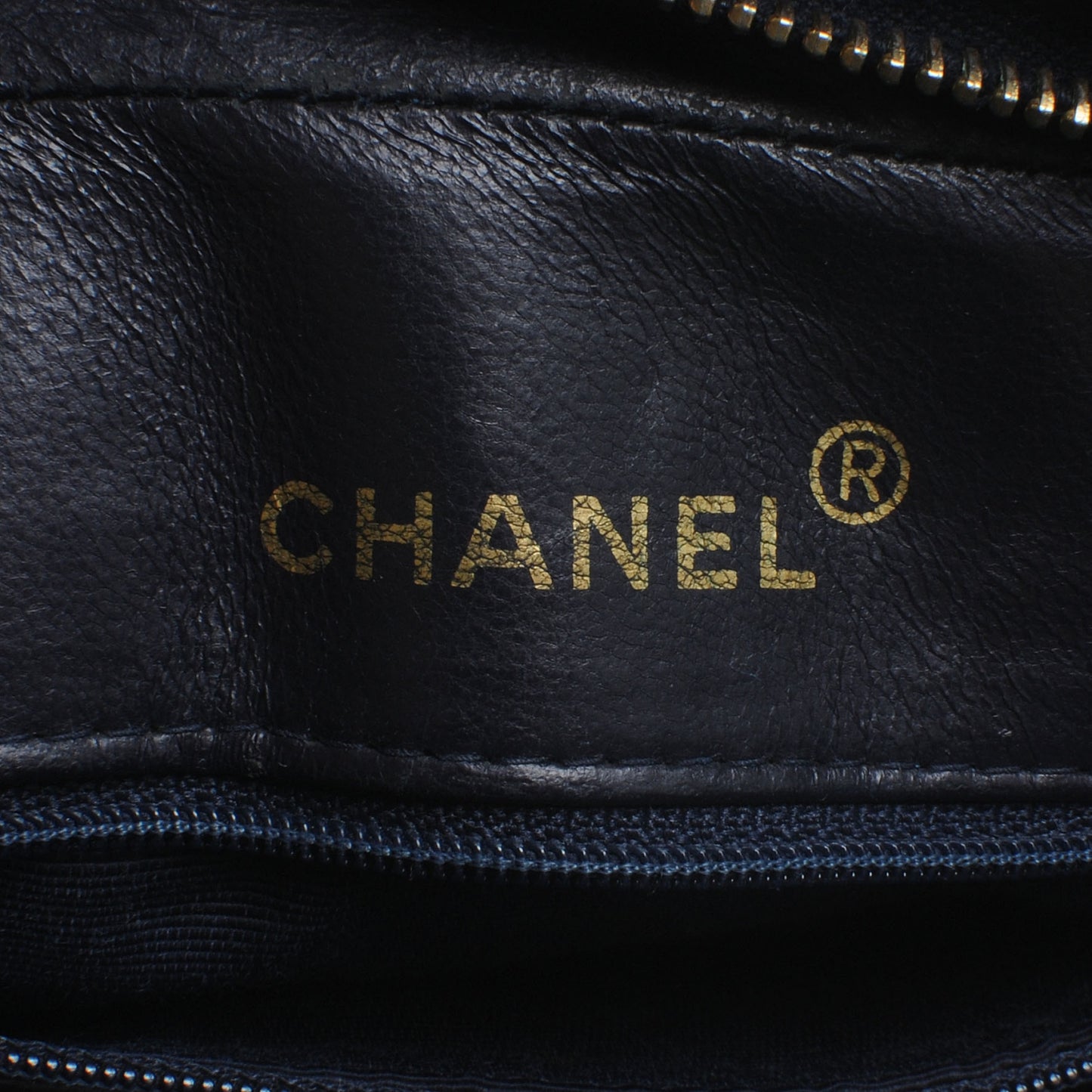 Caviar Quilted CC Shoulder Bag Navy