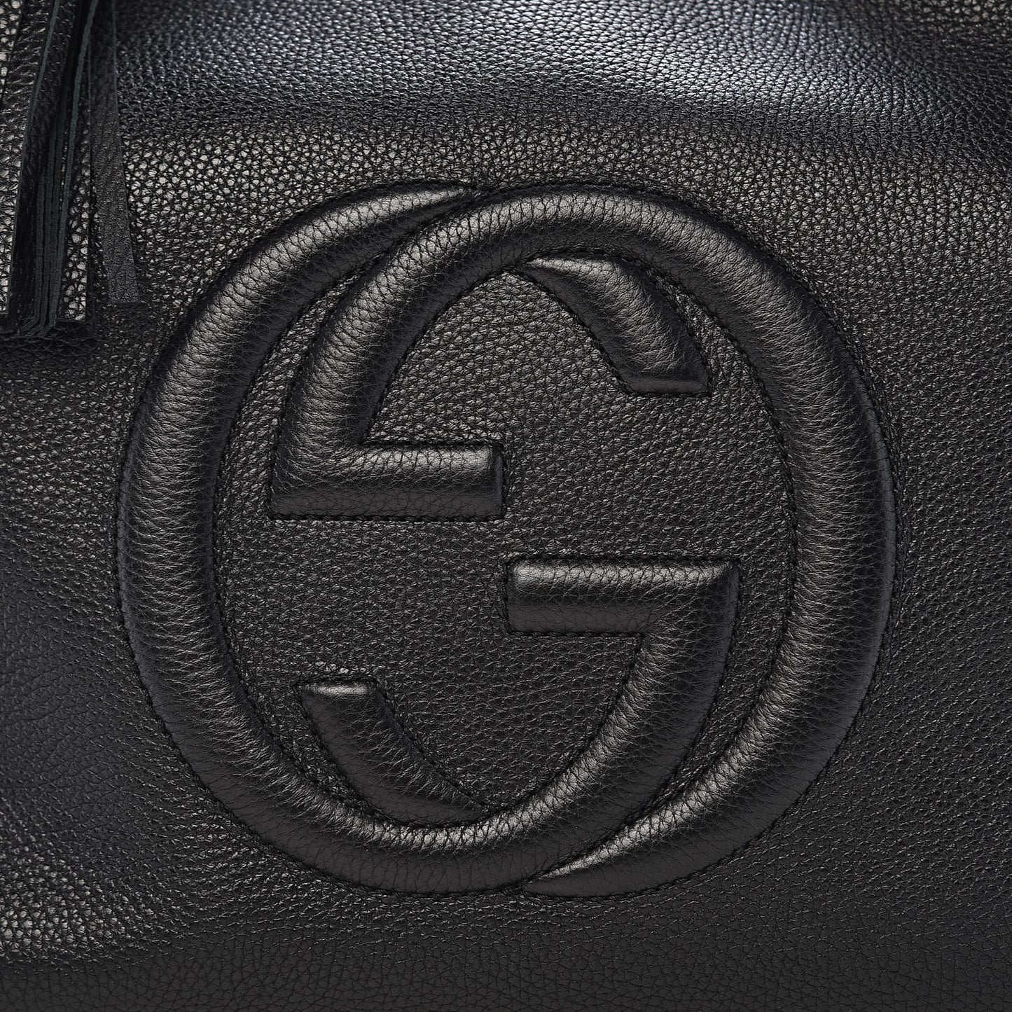 Pebbled Calfskin Large Soho Hobo Black