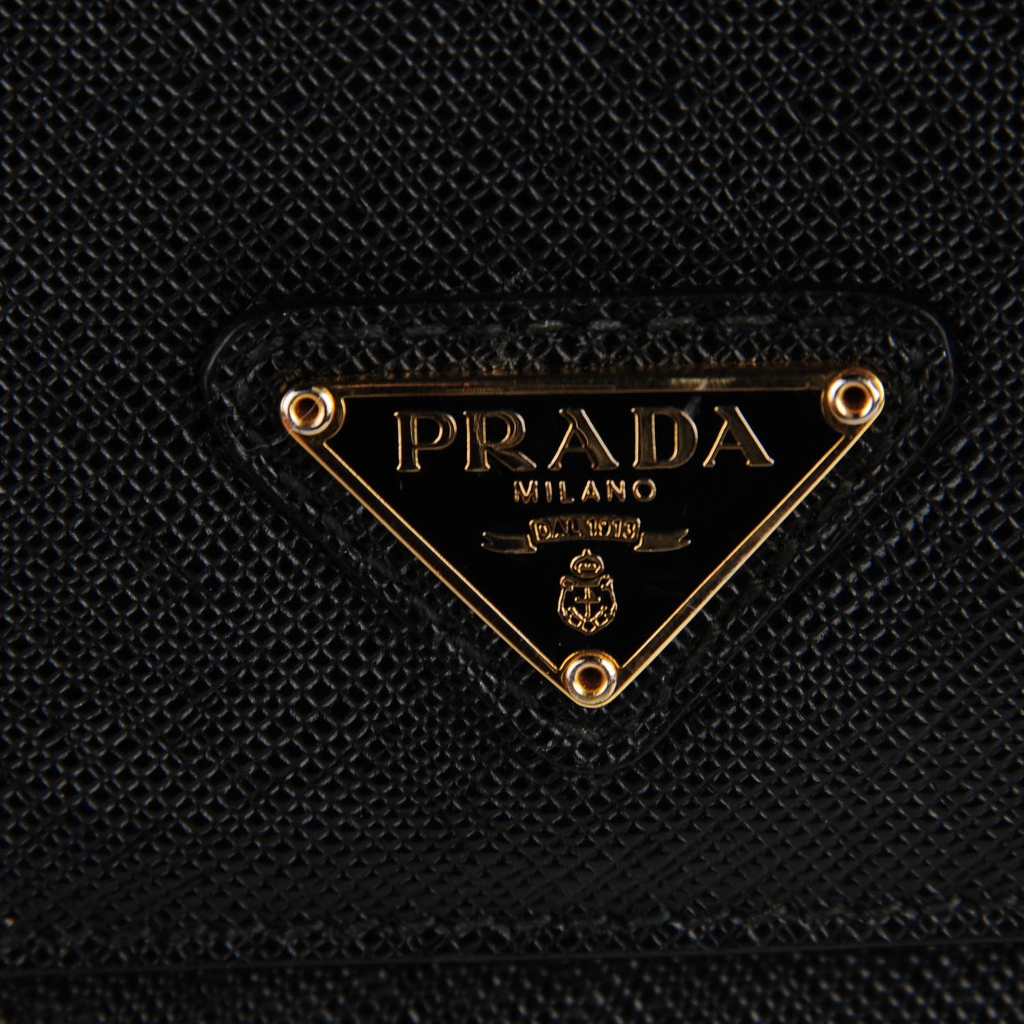 Saffiano Lux Chain Shoulder Bag Black