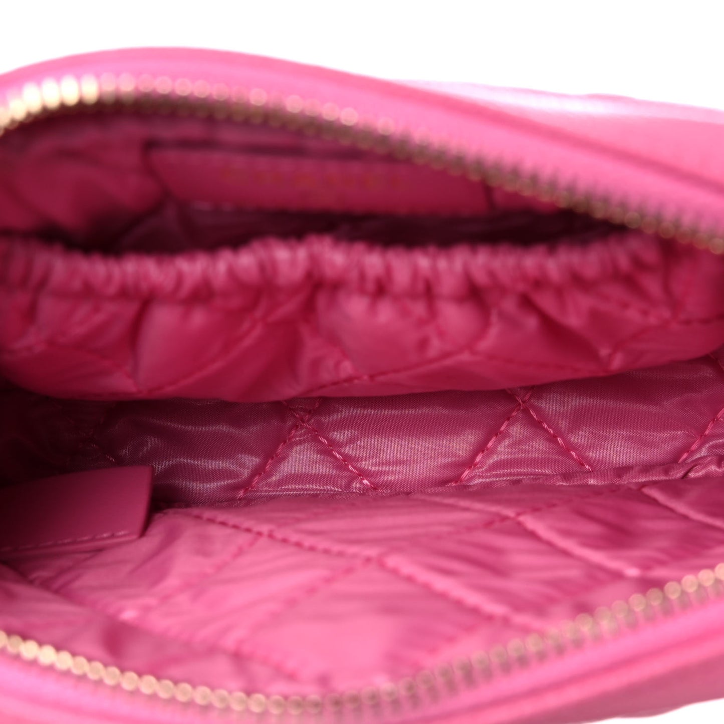 Caviar Quilted Small Curvy Pouch Cosmetic Case Pink