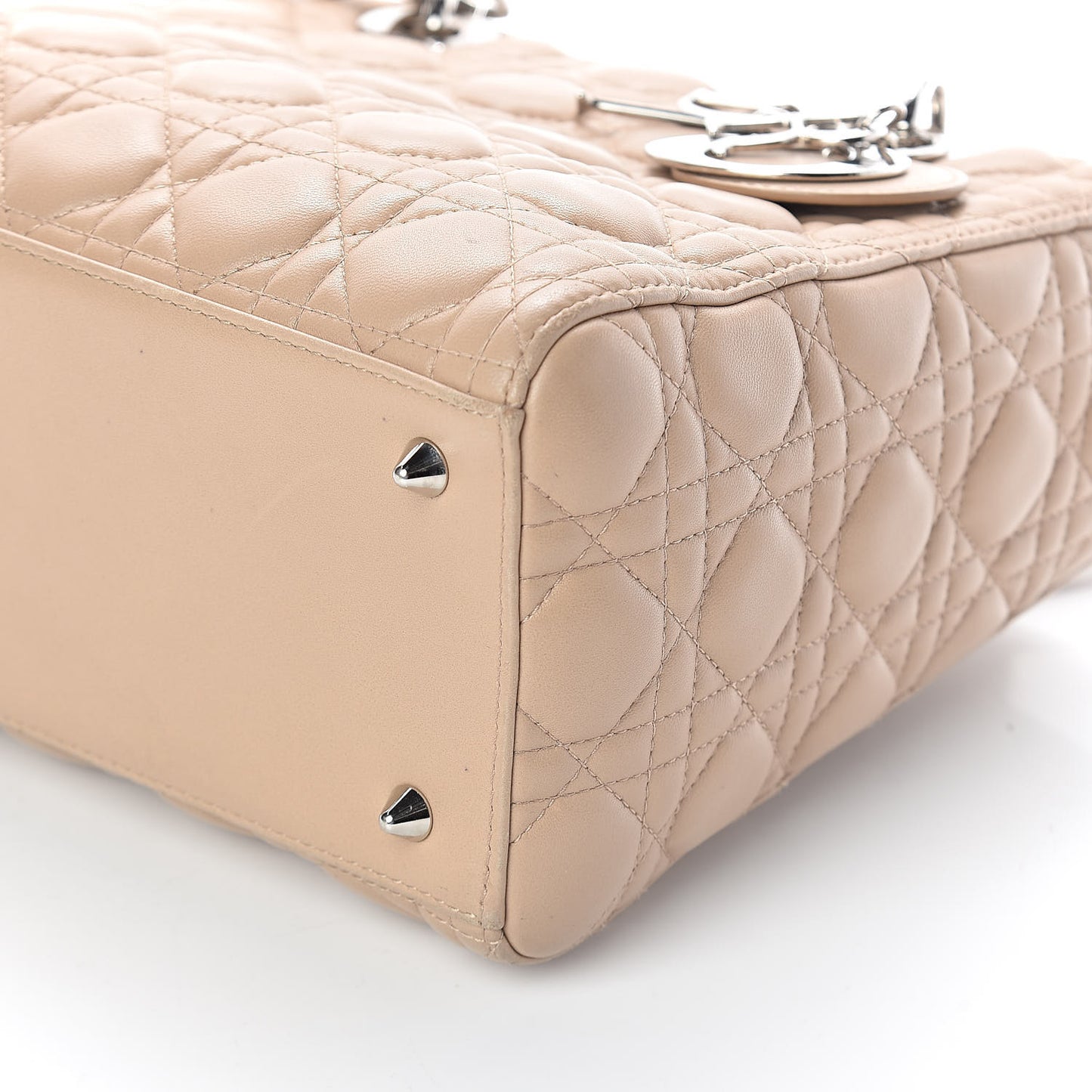Lambskin Cannage Medium Lady Dior Beige